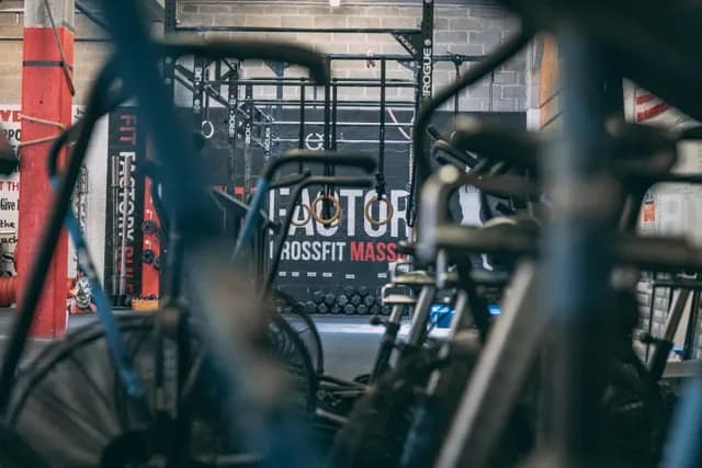 Intérieur de la box Fit Factory